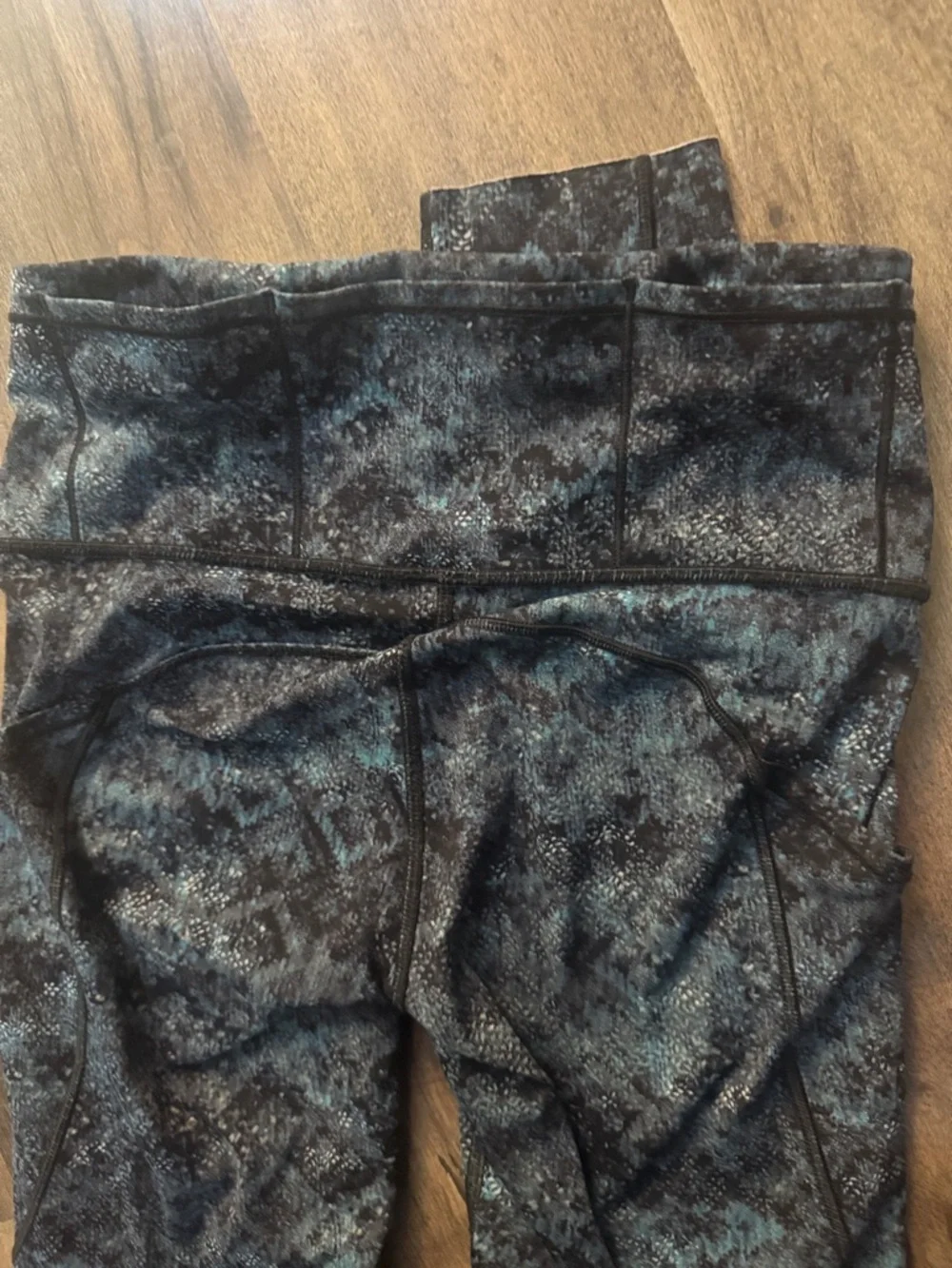 Lululemon Fast and Free High Rise Tight 25 Ice Dye Cerulean Blue Sz 4 Nulux